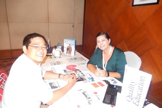 Lesley Brough of ITC with Khoi Pham of United Education