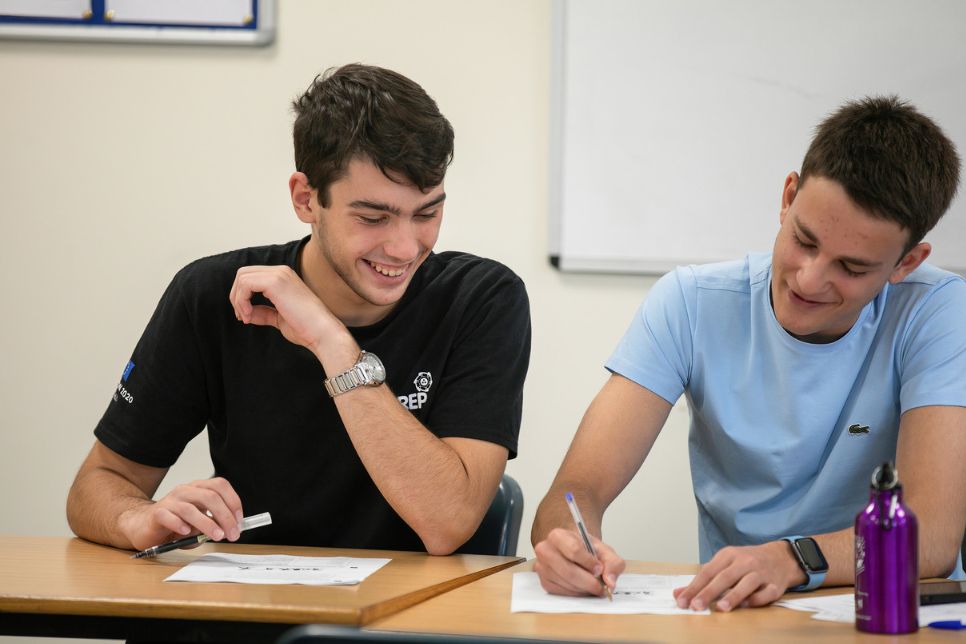 Wimbledon School of English - Lord Wandsworth College (8)