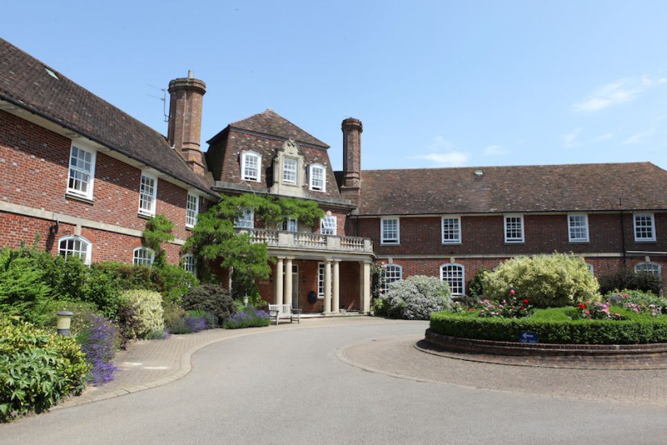 Wimbledon School of English - Lord Wandsworth College