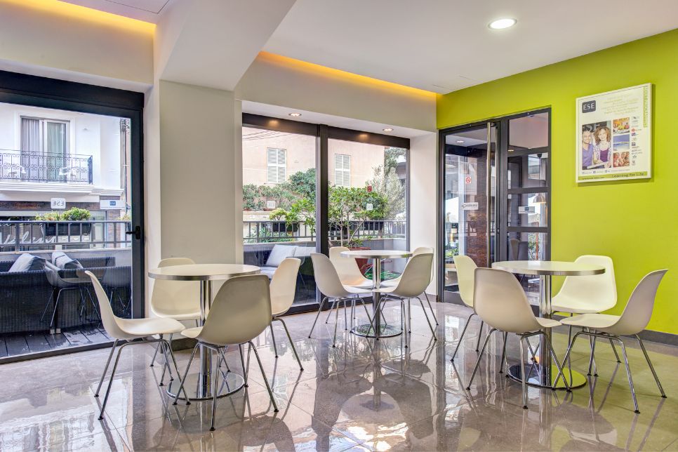 ESE - European School of English (2)