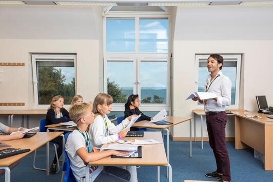 Bede's Summer School - Eastbourne Centre 3